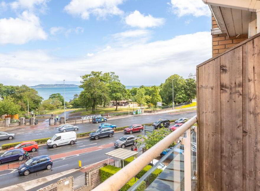 Apartment 33 Lisalea, Frascati Park, Blackrock, Blackrock, A94E302