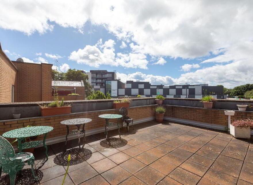 Apartment 33 Lisalea, Frascati Park, Blackrock, Blackrock, A94E302