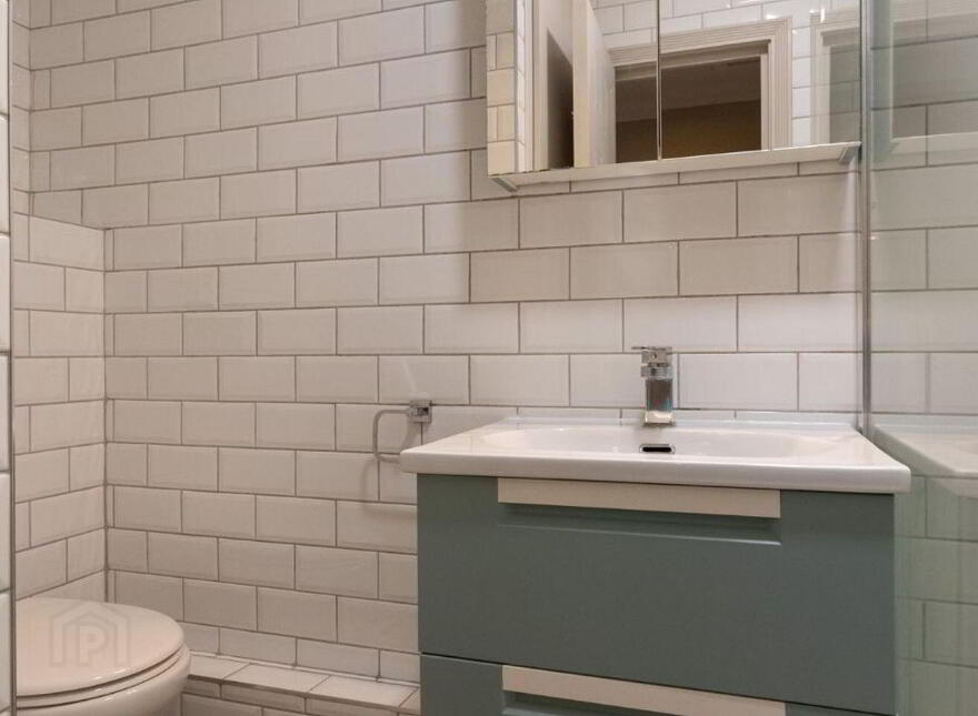 Apartment 33 Lisalea, Frascati Park, Blackrock, Blackrock, A94E302
