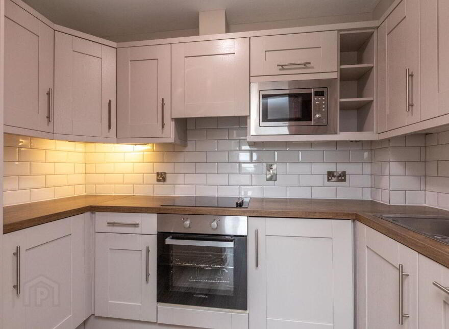 Apartment 33 Lisalea, Frascati Park, Blackrock, Blackrock, A94E302