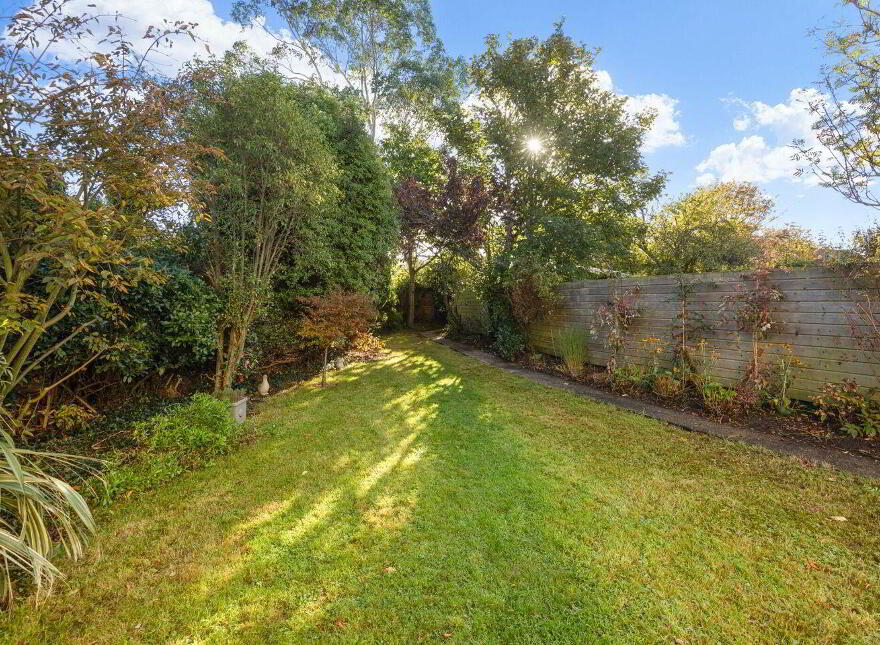 2 Avondale Crescent, Killiney, A96D651