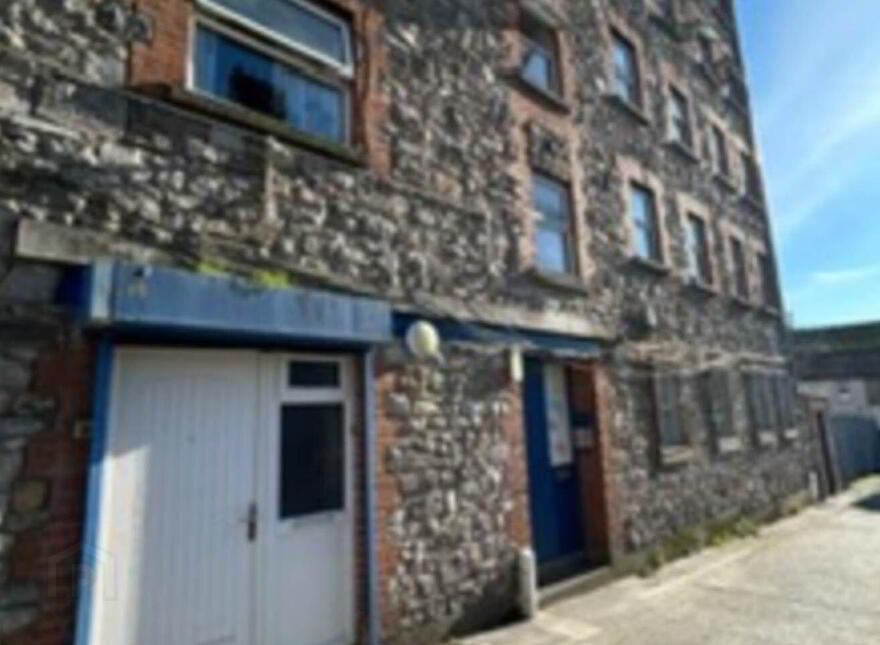 Apartment 11 Jameson House Bachelors Lane, Drogheda, A92NW88 photo