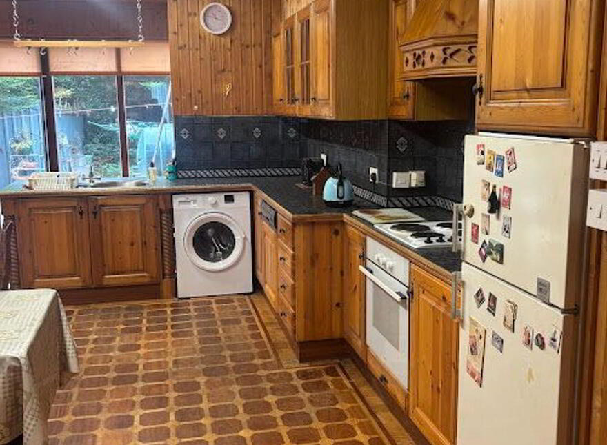 Main Street, Ballinagh, H12H263