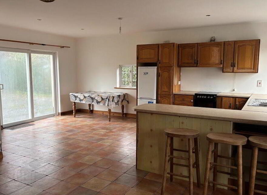 Gortahurk, Ballinagh, H12A066