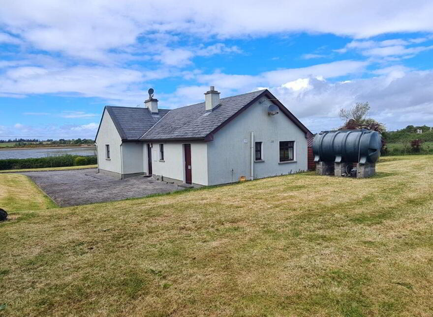 Cloonfinlough, Strokestown, Tulsk, F42ER88