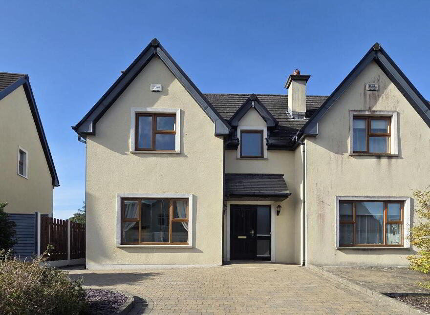 15 The Maples, Strokestown, F42CD73 photo