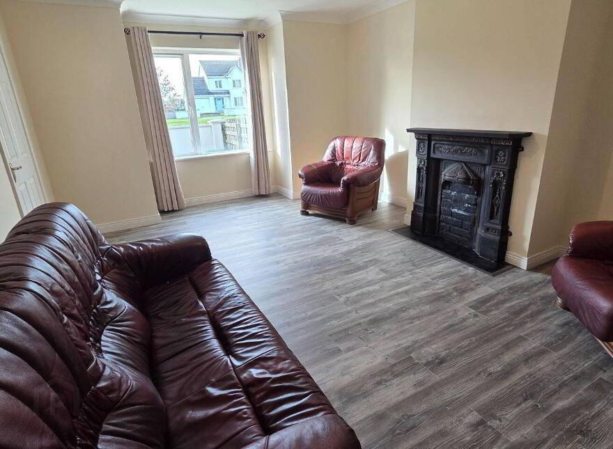 10 Lisroyne Oaks, Strokestown, F42ER20