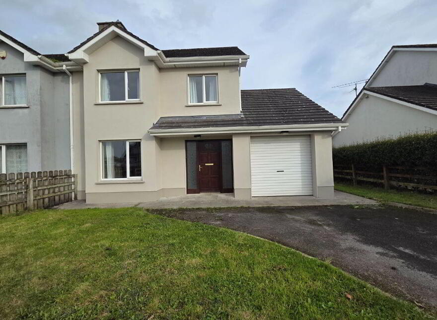 10 Lisroyne Oaks, Strokestown, F42ER20