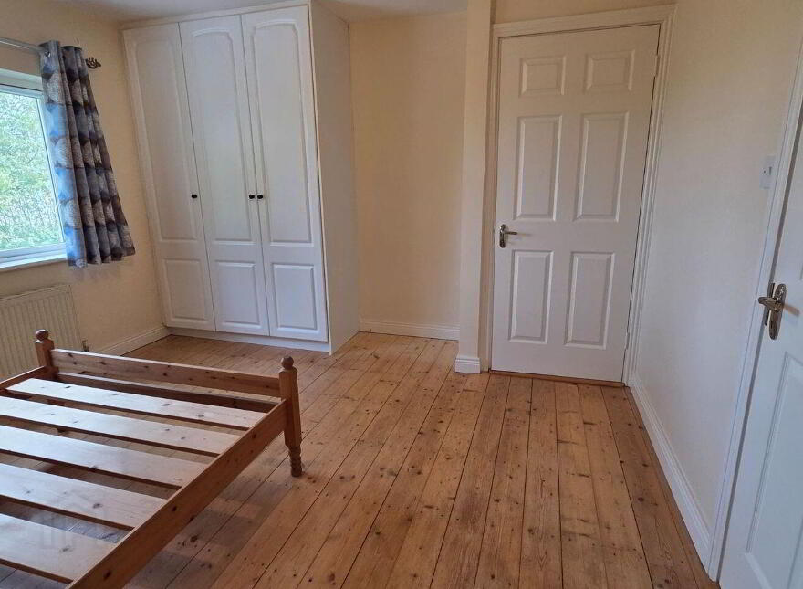 10 Lisroyne Oaks, Strokestown, F42ER20