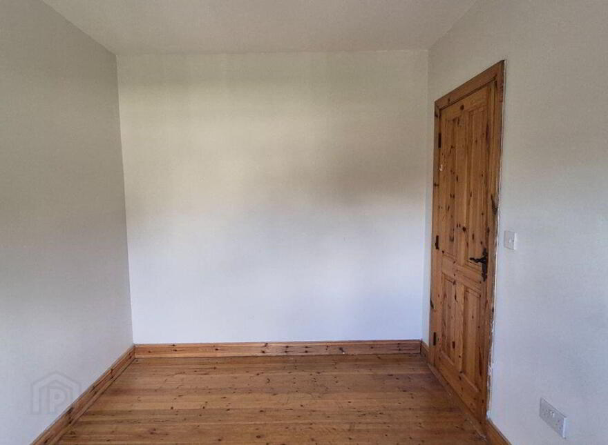 3 Forge Hill, Strokestown, F42WC82