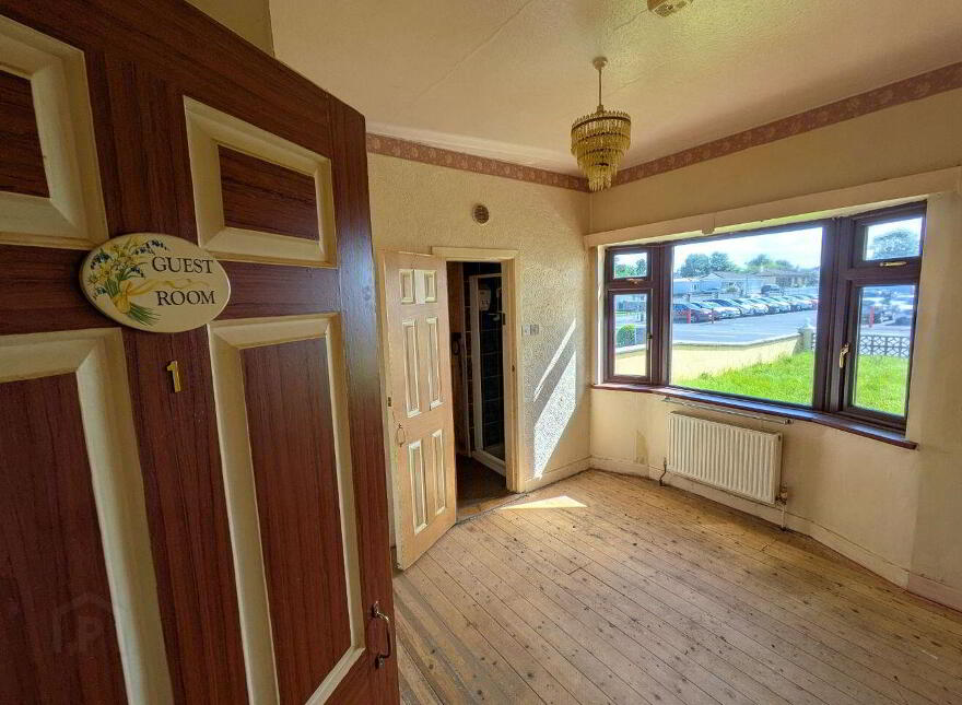 Ashmoy House, Gort Road, Ennis, V95E727
