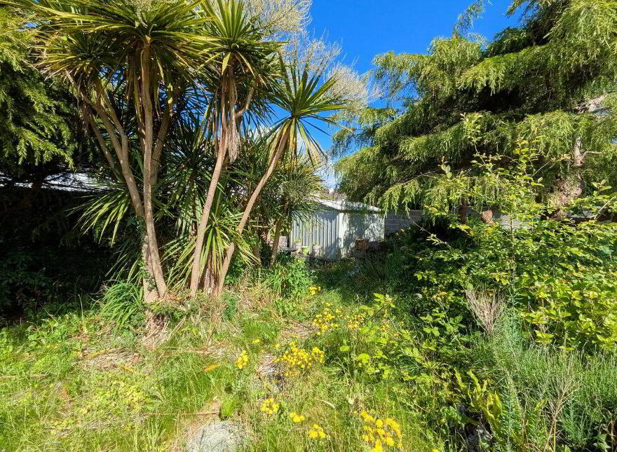 Ashmoy House, Gort Road, Ennis, V95E727