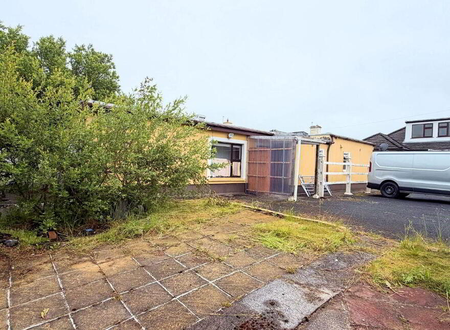 Ashmoy House, Gort Road, Ennis, V95E727