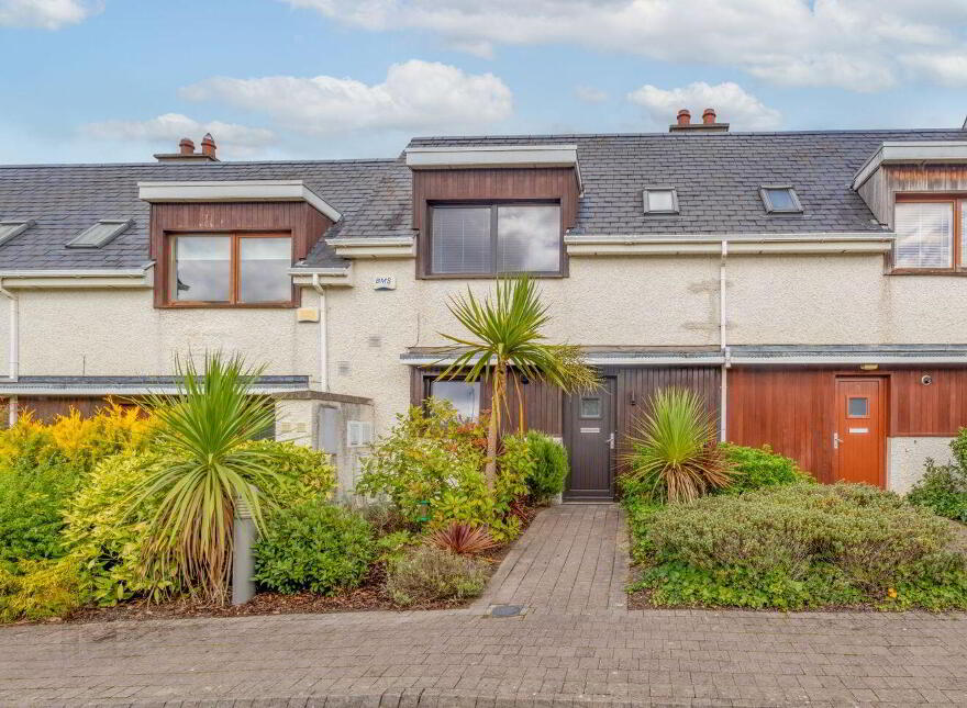 4 The Mews, Pelletstown Manor, River Road, Ashtown, Ashtown, D15F54F photo