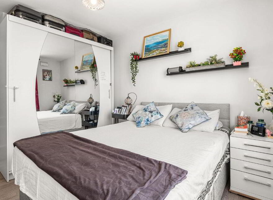 Rathborne Vale, Rathborne Park, Ashtown, Ashtown, D15X47V