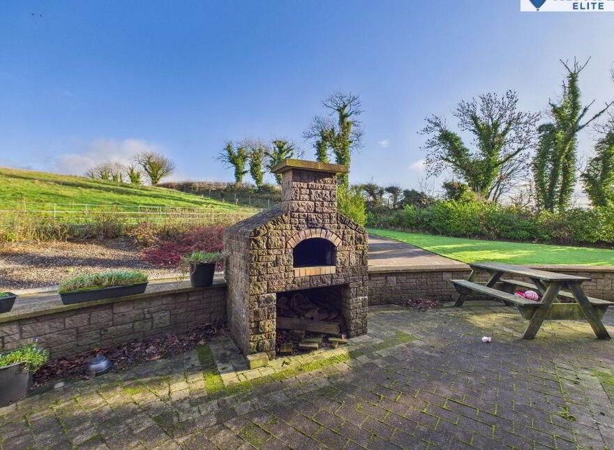 Dooagh, Aghinillard, Magheracloone, Carrickmacross, A81W982