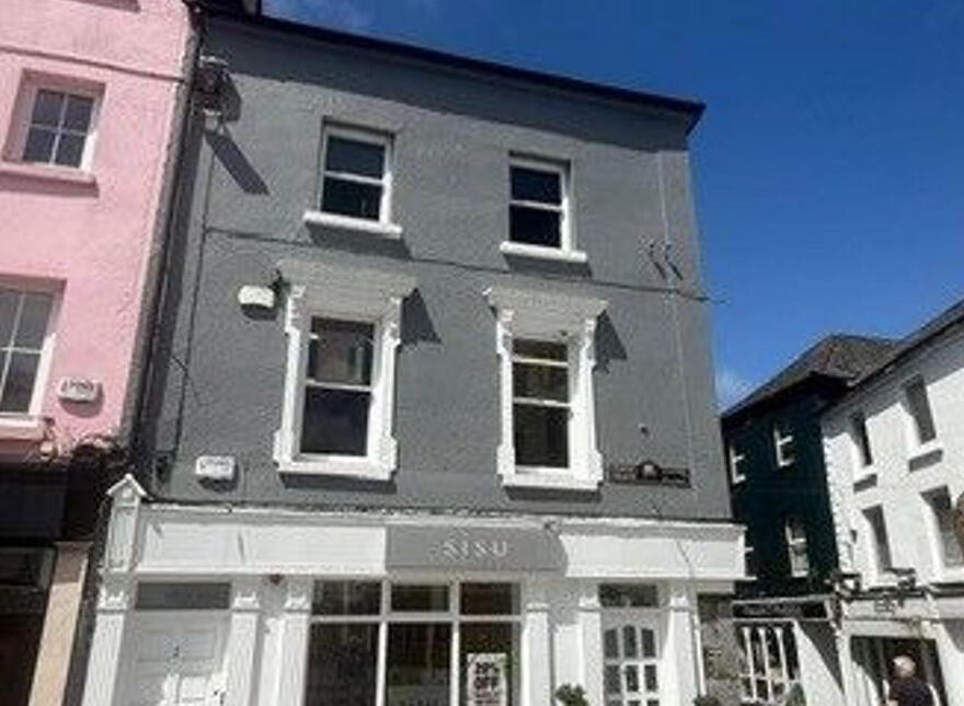Sisu Clinic, 1 Arundel Square, Waterford City Centre, Waterford City Centre, X91DXE3