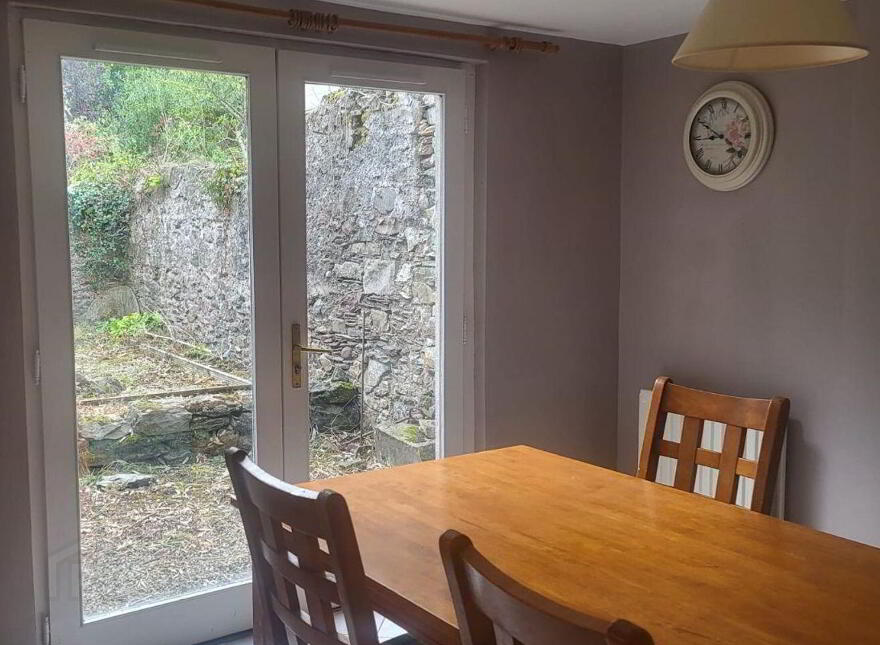 East Main Street, Lismore, Glencairn, P51XH32