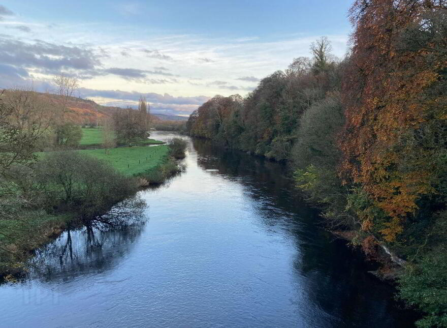 East Main Street, Lismore, Glencairn, P51XH32