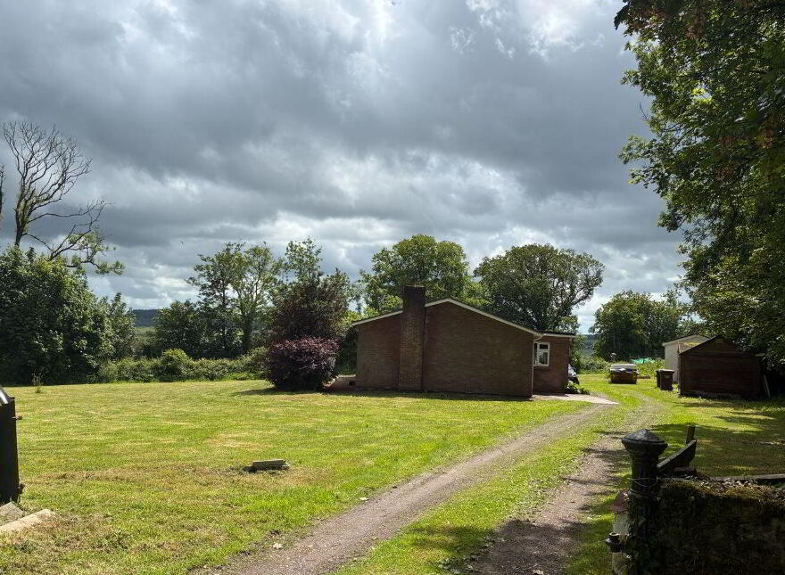 Templevally, Curraglass, Conna, P51E4H7