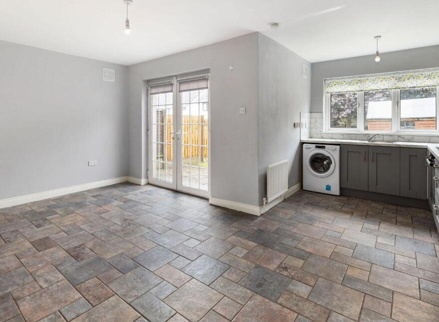 2 De Lacy Crescent, Trim, C15R822