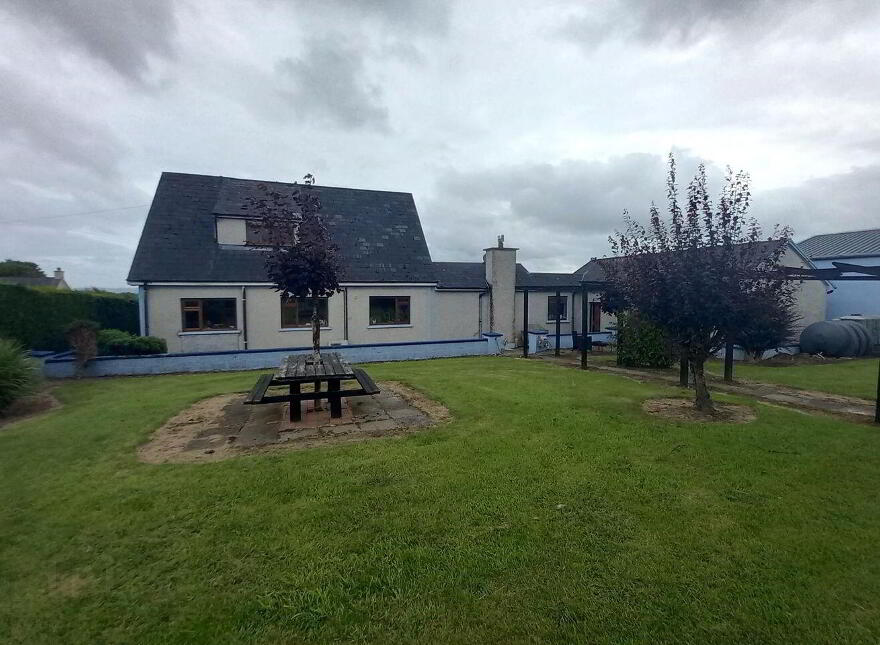 Woodhaven, Clonmore, Cahir, E21YV67