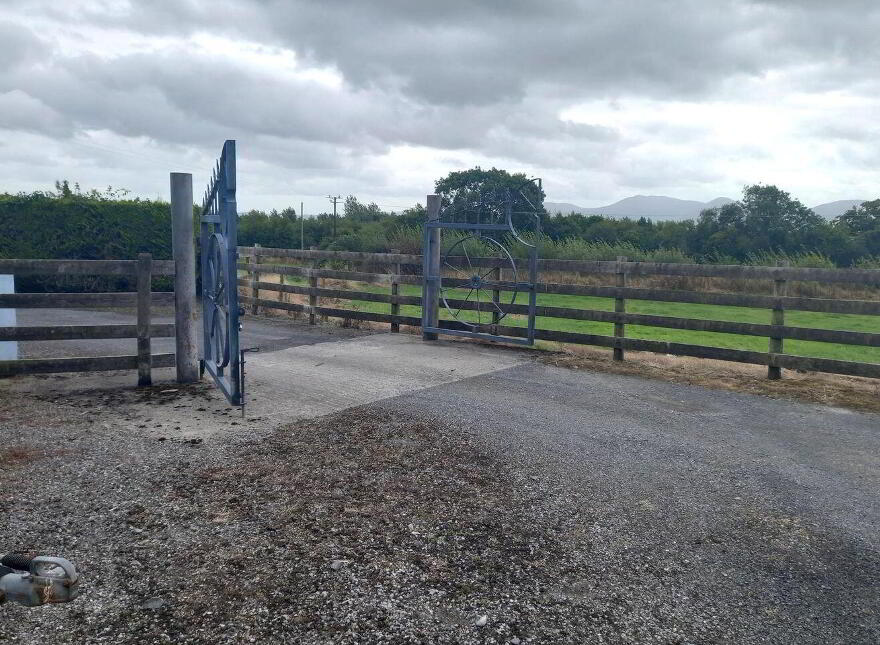 Woodhaven, Clonmore, Cahir, E21YV67