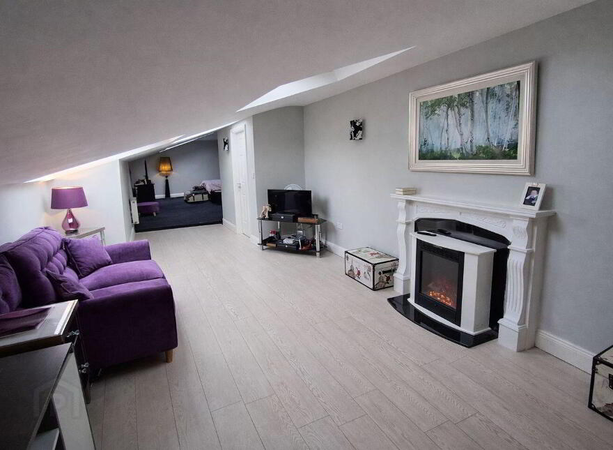 The Hive, Goolds Cross, Ballydine, Cashel, E25WD82