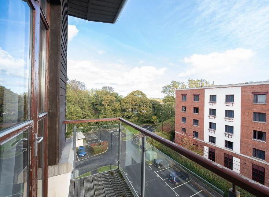 53 Temple Lawns, Santry, Dublin 9, D09R288