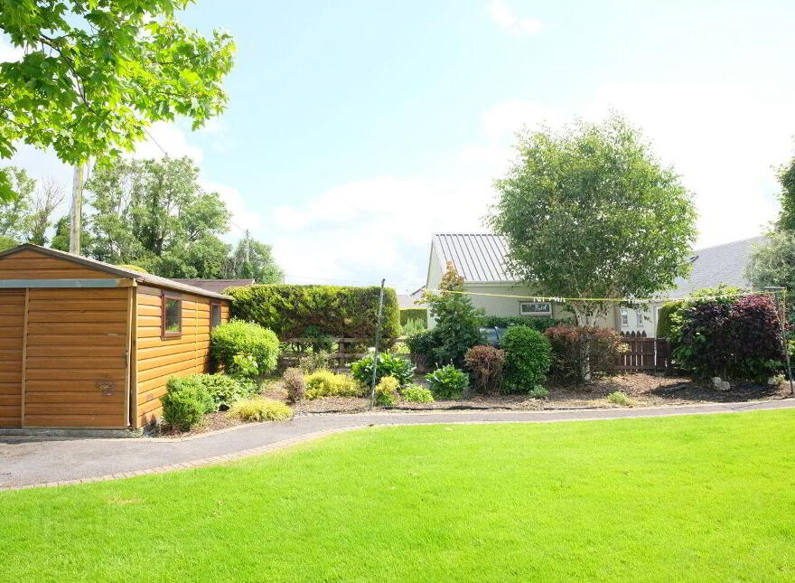 Knocknadaula, Kiltullagh, Athenry, H65X012