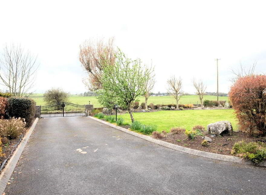 Knocknadaula, Kiltullagh, Athenry, H65X012