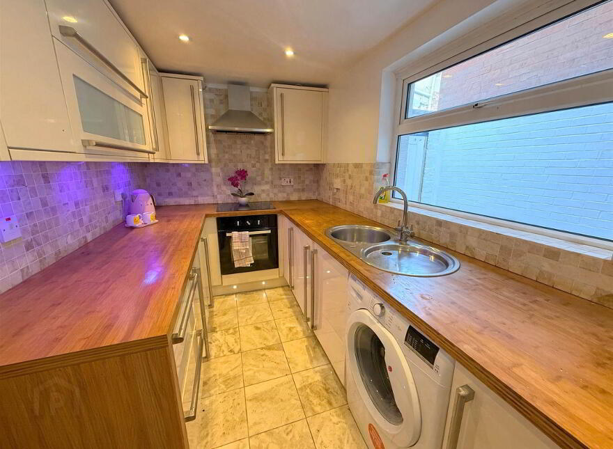 30 Hillfoot Street, Belfast, BT4 1PR