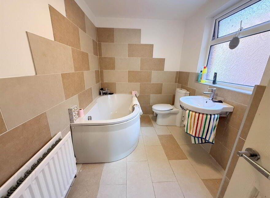 30 Hillfoot Street, Belfast, BT4 1PR