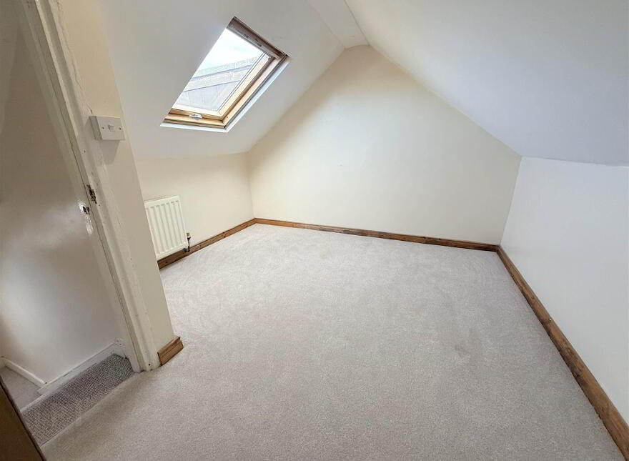 30 Hillfoot Street, Belfast, BT4 1PR