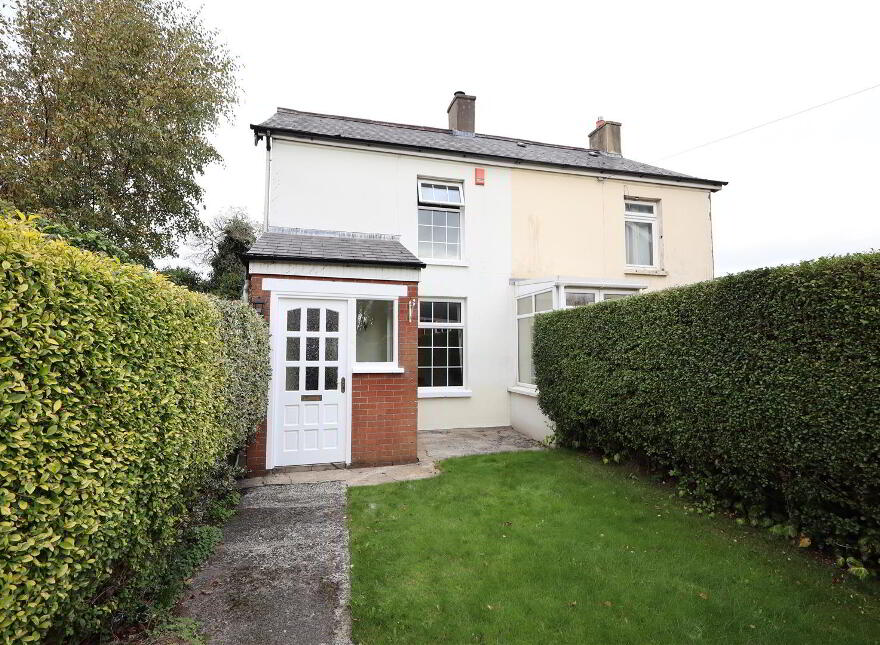 26 Ravenhill Gardens, Belfast, BT6 8GP
