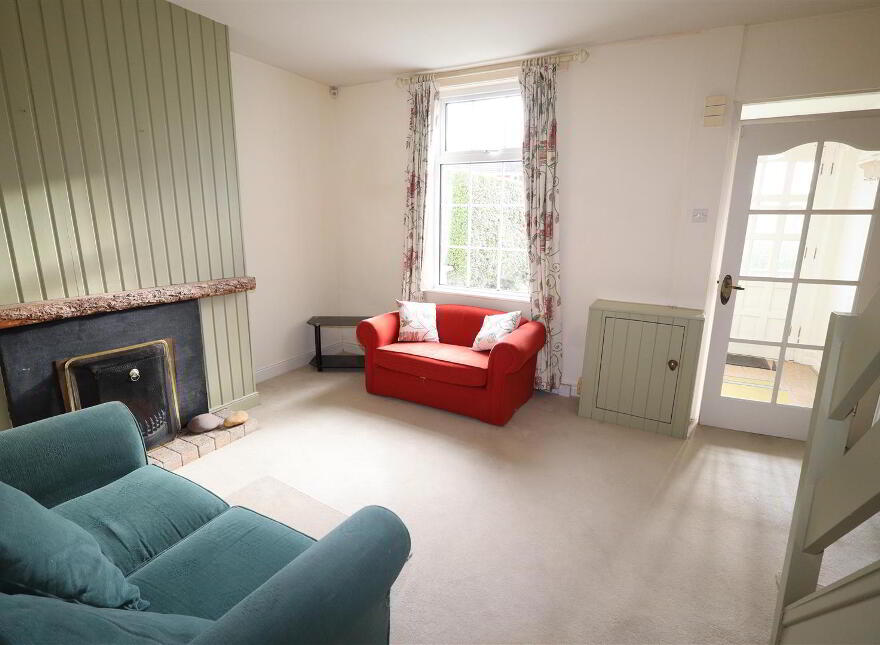 26 Ravenhill Gardens, Belfast, BT6 8GP