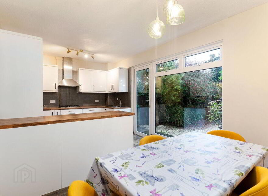 39 Llewellyn Court, Rathfarnham, Rathfarnham, D16HC64