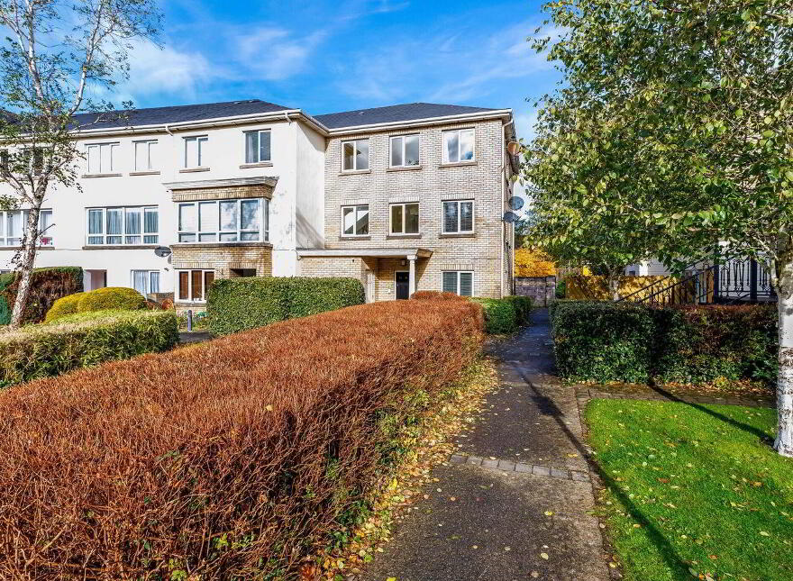 14 Beaufort Abbey, Navan, C15N660
