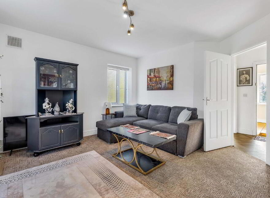 14 Beaufort Abbey, Navan, C15N660