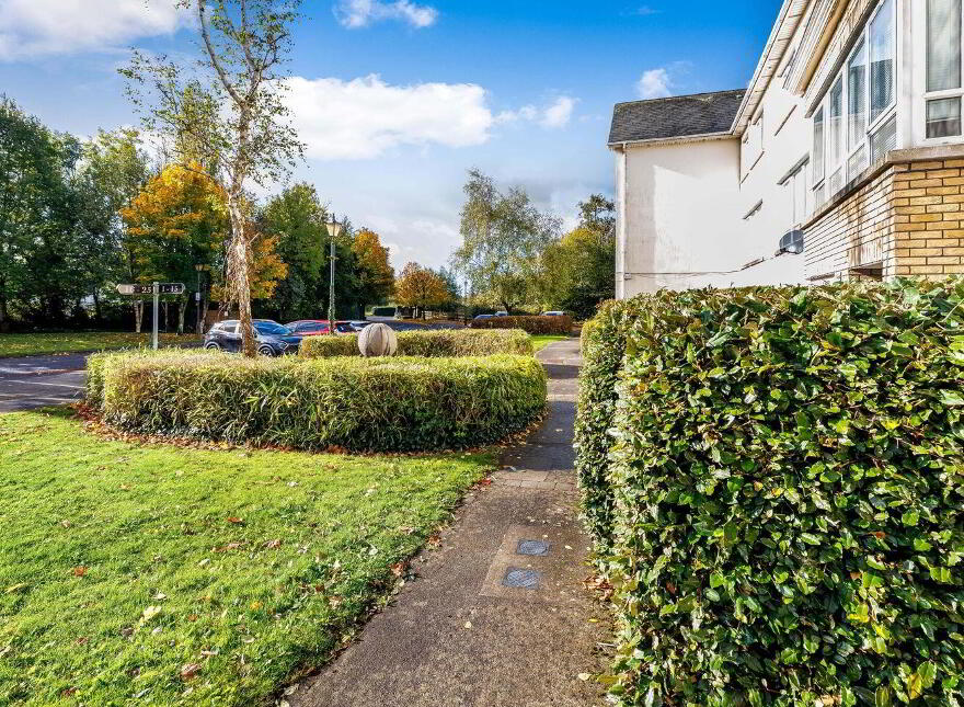 14 Beaufort Abbey, Navan, C15N660