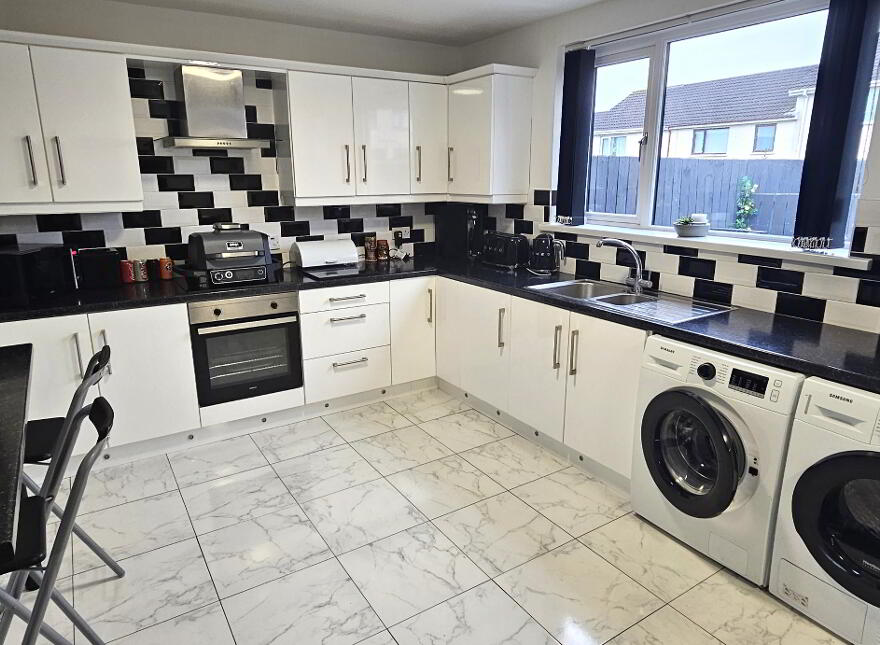 19 Ballyfore Gardens, Ballyduff, Newtownabbey, BT36 6XY
