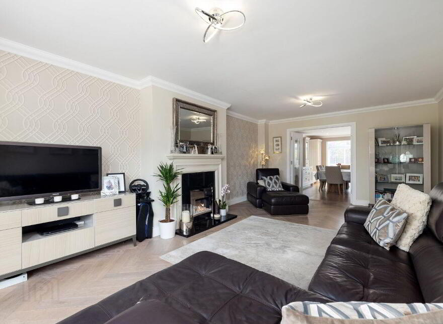 6 Holywell, Sea Road, Kilcoole, A63Y677