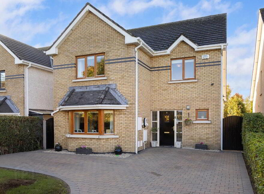 6 Holywell, Sea Road, Kilcoole, A63Y677