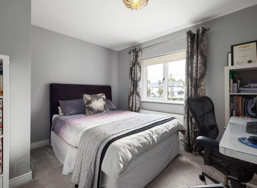 6 Holywell, Sea Road, Kilcoole, A63Y677