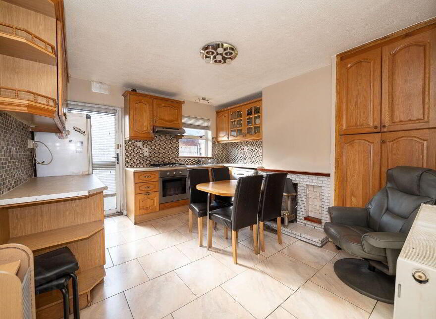 33 Hogan Place, Grand Canal Dock, D02P402