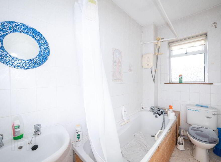 33 Hogan Place, Grand Canal Dock, D02P402