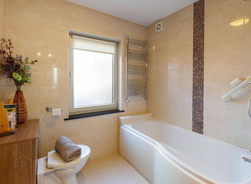 44 Burnaby Heights, Greystones, A63HR12