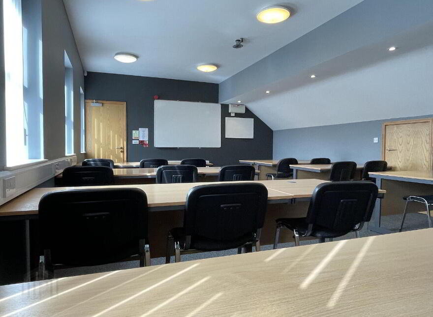 6, 21 Carnmoney Road, Newtownabbey, BT36 6HL