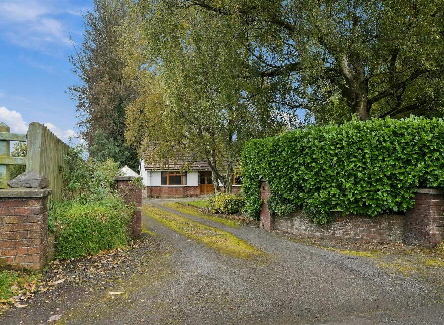69 Rathmore Road, Dunadry, BT41 2HX