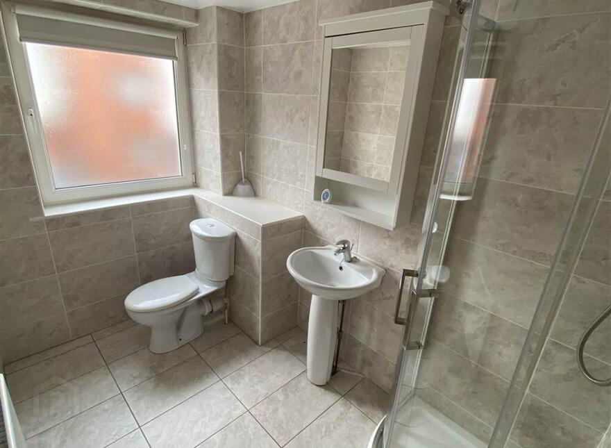 Apt, 7 Anderson Building, Belfast, BT13 2QQ